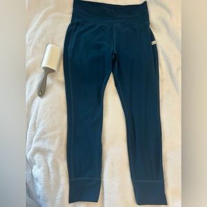 Vuori Peacock Blue/Green XL Like New Leggings